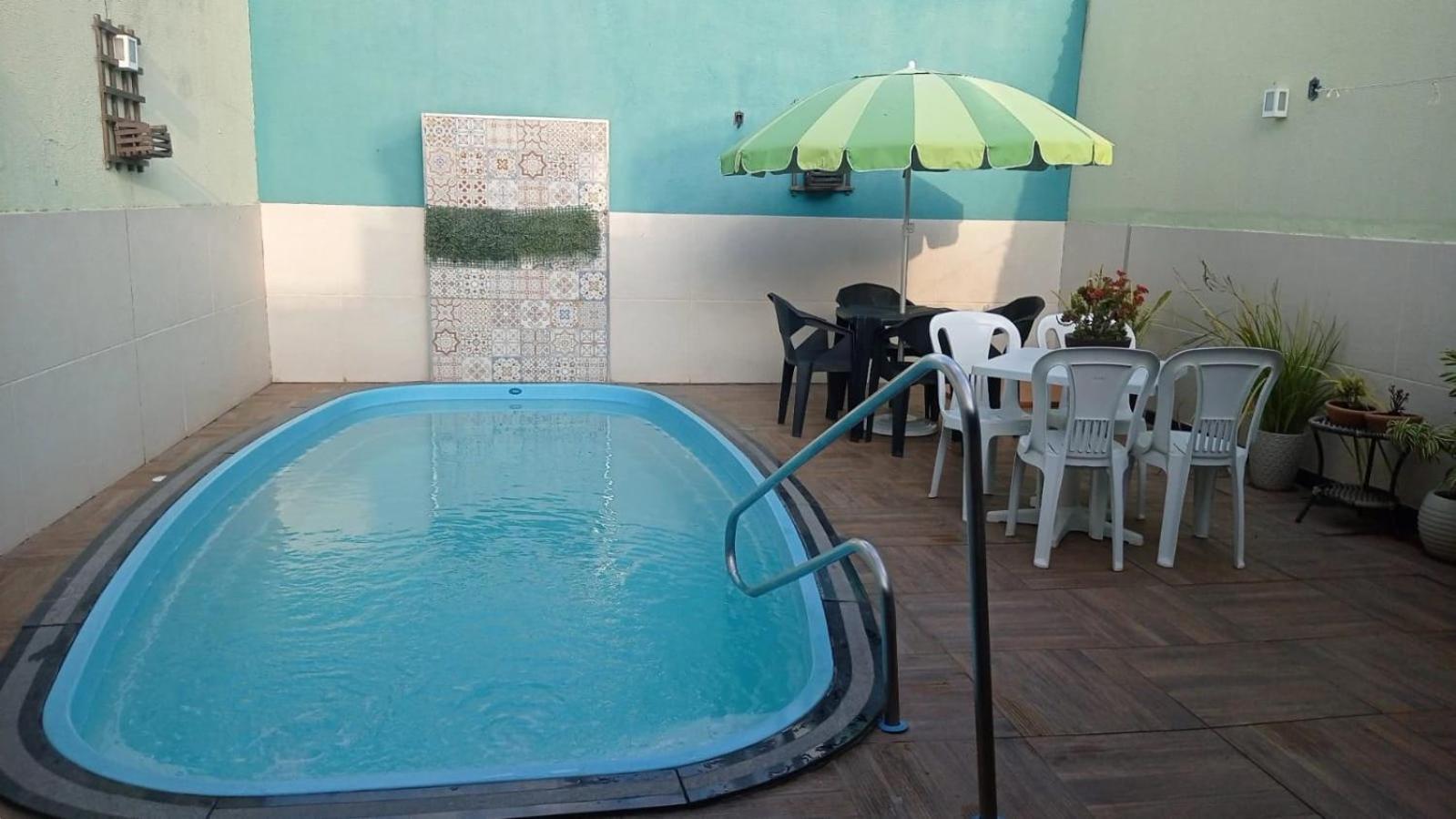 Piscina Aquecida, Cortesia, Maio, Junho E Julho グアラパリー エクステリア 写真
